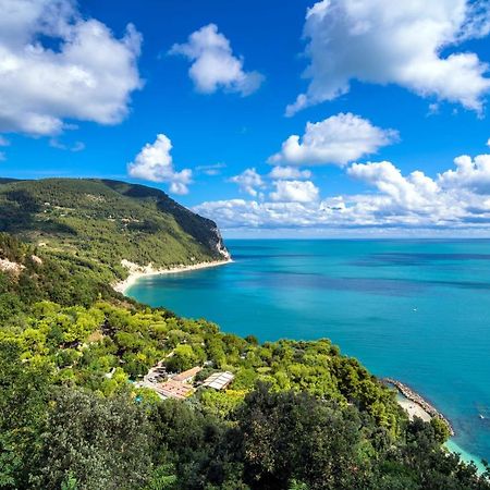 Mare Di Stelle Bed & Breakfast Sirolo Dış mekan fotoğraf