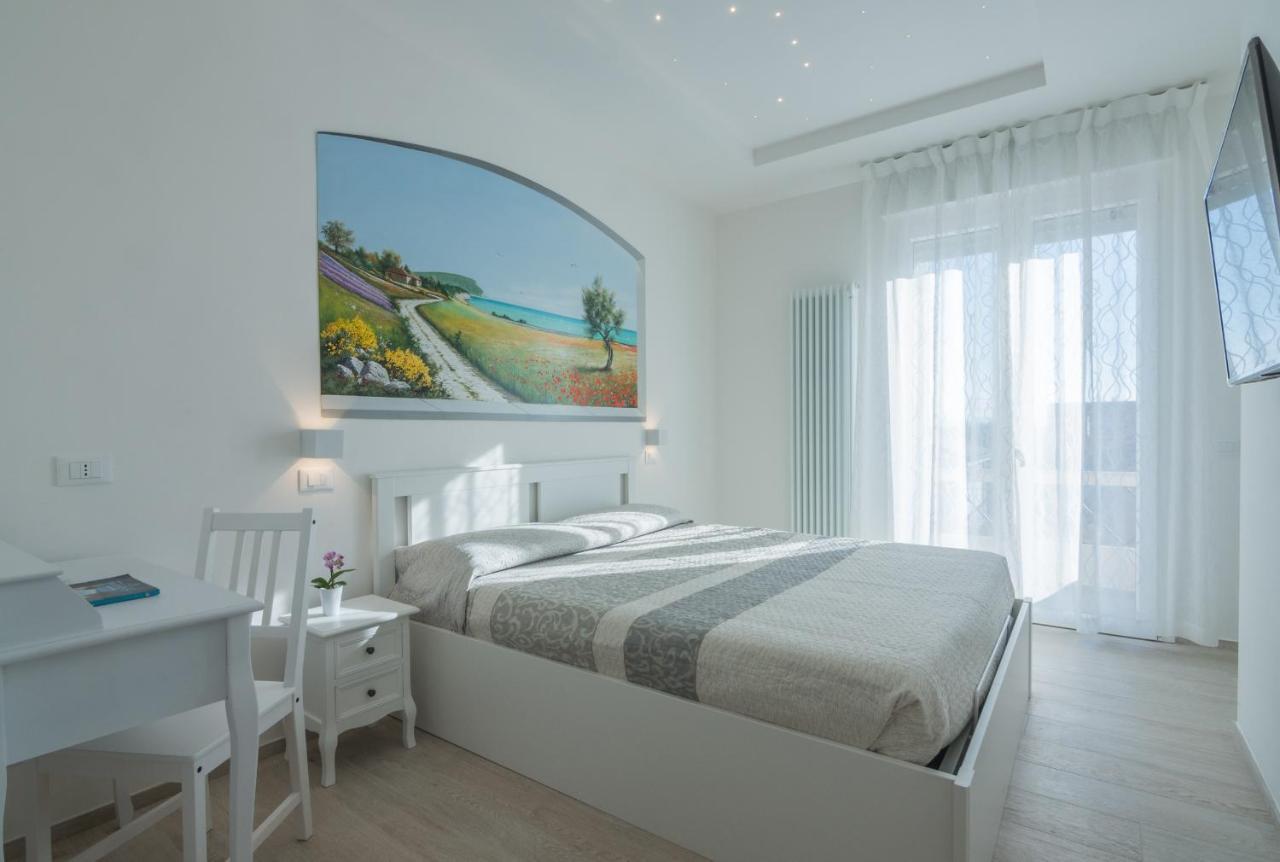 Mare Di Stelle Bed & Breakfast Sirolo Dış mekan fotoğraf